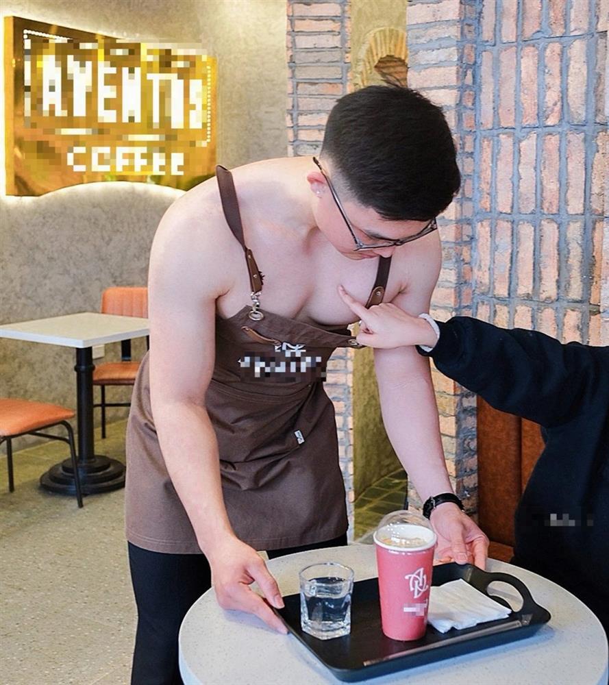 Sự thật về dàn trai đẹp 6 múi cởi trần phục vụ ở quán cà phê Hà Nội-1