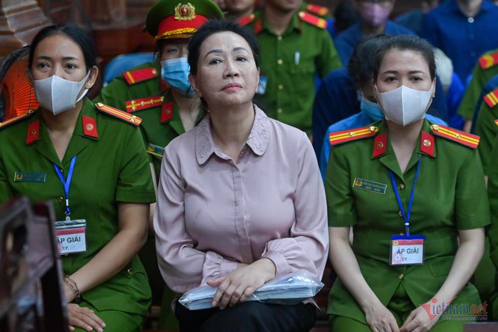 Trương Mỹ Lan nói con gái bán tòa nhà 1 tỷ USD ở Hà Nội để khắc phục