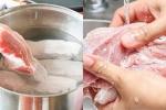 Có nên chần thịt lợn qua nước sôi trước khi chế biến?