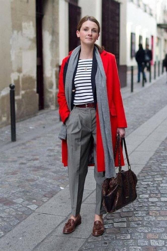 Gợi ý cách làm mới màu đỏ để có diện mạo mới mẻ-3