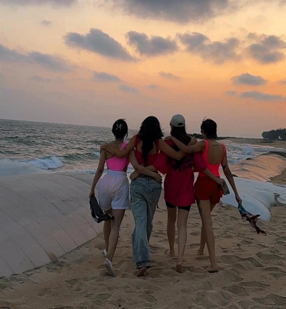 Hội bạn thân mỹ nhân Đàm Thu Trang, Diệp Lâm Anh sau 14 năm giờ ra sao?-2