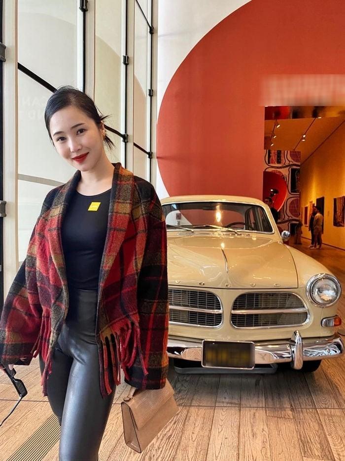 Nữ ca sĩ bán nhà, bán xe sang Mỹ: Bị đồn đi để bí mật sinh con, đã có tình mới-3