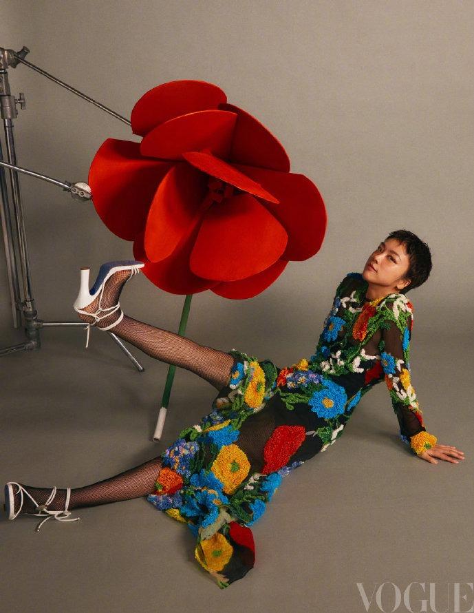 Mái tóc ngắn của Thang Duy gây bão khắp cõi mạng, tiết lộ lý do sống ẩn dật cùng gia đình-3