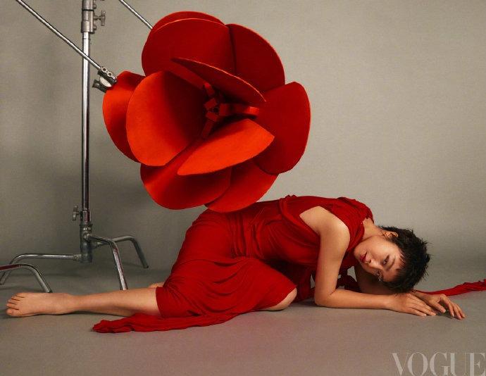 Mái tóc ngắn của Thang Duy gây bão khắp cõi mạng, tiết lộ lý do sống ẩn dật cùng gia đình-4