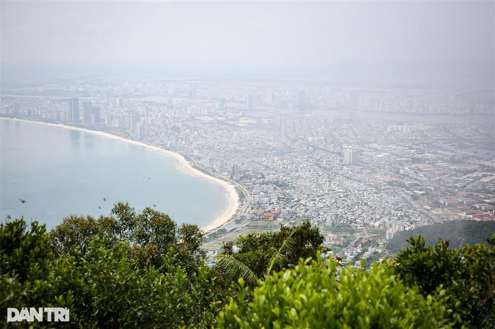 Đỉnh Bàn Cờ hot, khách ùn ùn đến chụp ảnh sau khi Bill Gates ghé thăm-4