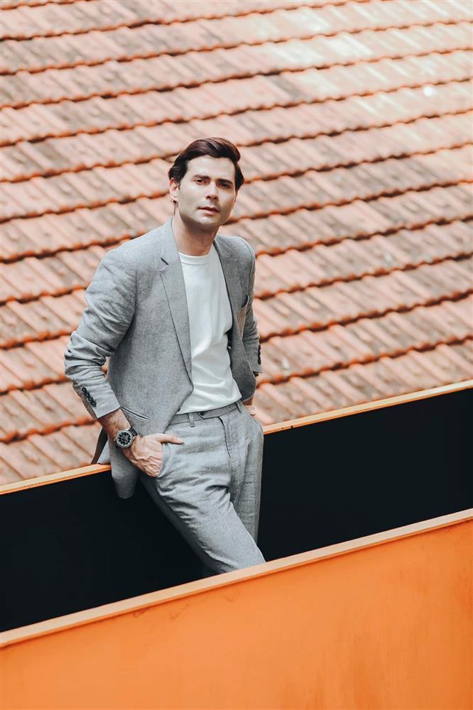 Ngoại hình nam diễn viên người Mỹ mới gia nhập vũ trụ VTV, đóng cùng Hồng Diễm-5