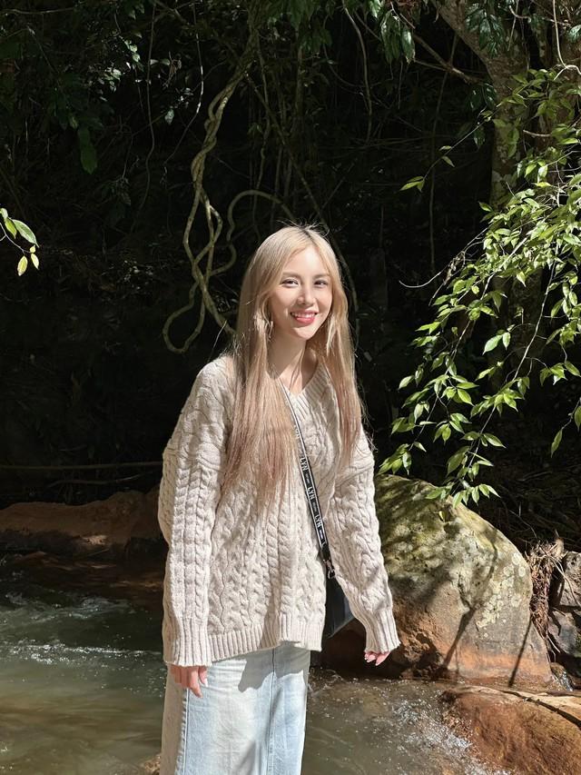 Con gái NSND Trần Nhượng: Từ bé chịu thiệt thòi vì bố mẹ chia tay, không dựa dẫm dù bố và anh trai nổi tiếng-3