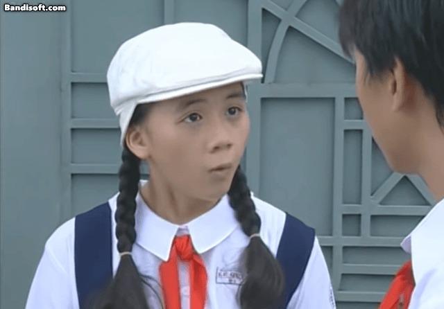 Cô nữ sinh khả ái nhất trong Kính vạn hoa giờ ra sao?-2