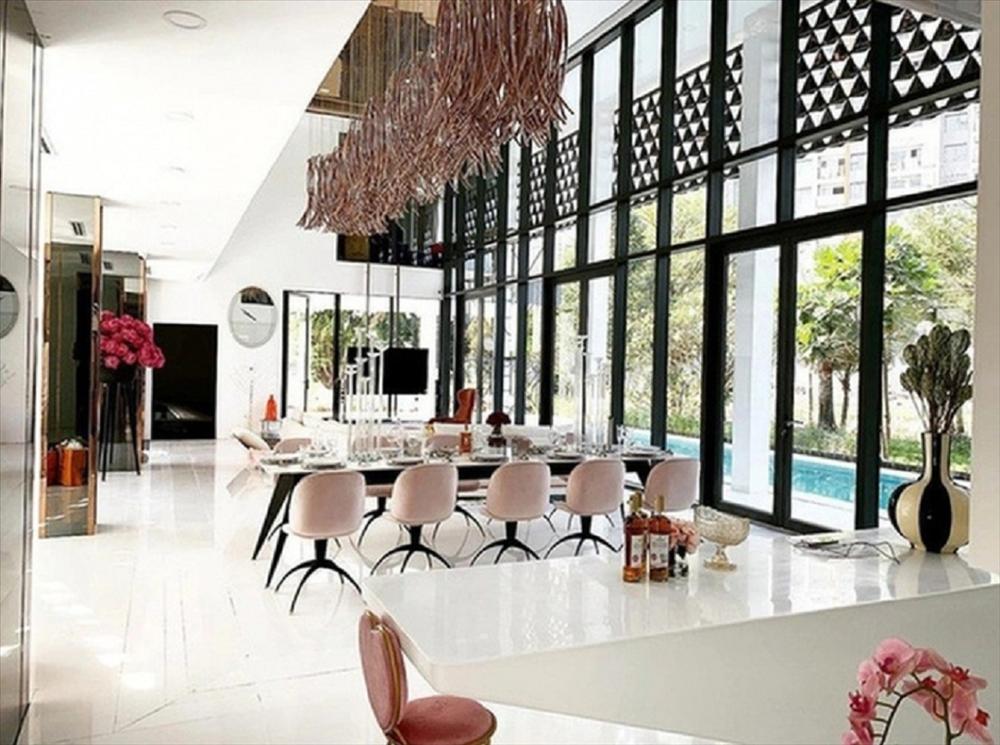 Bóc giá dàn xế hộp tiền tỷ từng qua tay nữ hoàng nội y Ngọc Trinh-2