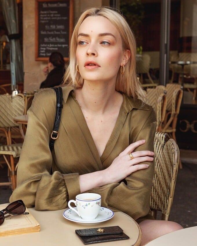 Tips trang điểm mà như không của phụ nữ Pháp-2