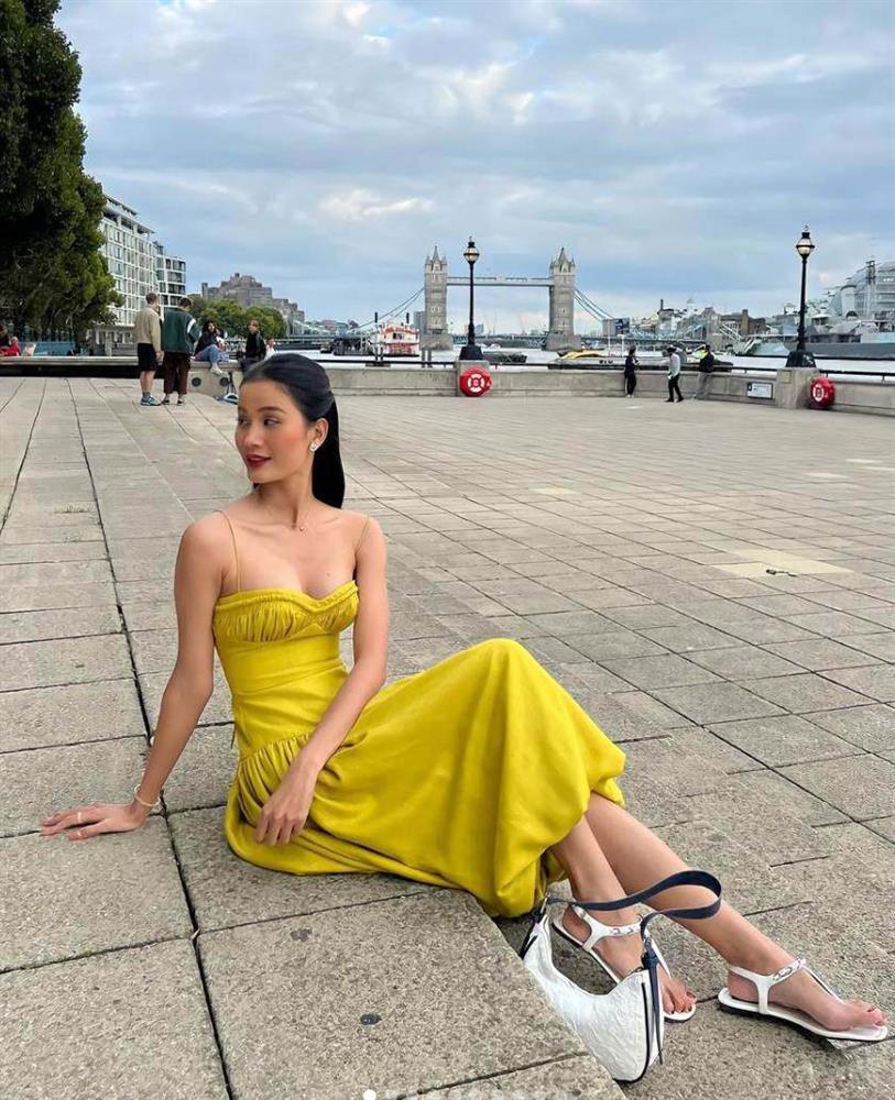 Mỹ nữ 10 năm chăn trâu: Tôi cãi lời bác sĩ, làm ngực chỉ chịu size bé không lấy size to-4