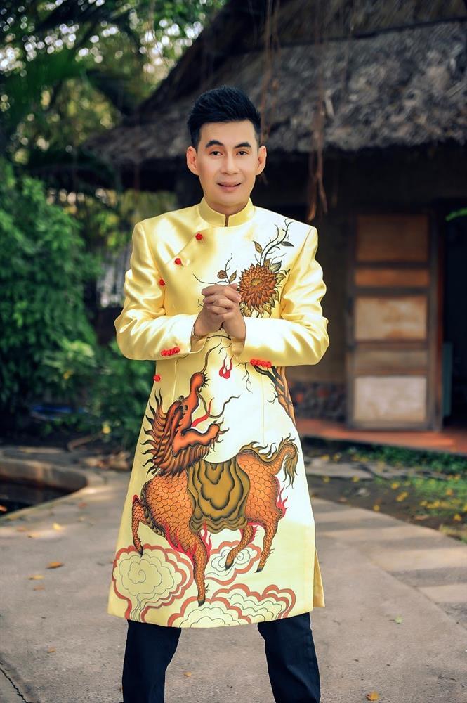Từ bưng bê phục vụ nơi xứ người, một trong Tứ đại thiên vương showbiz Việt nay sống độc thân với khối tài sản khủng-2