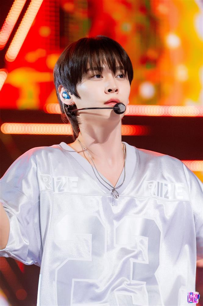 Nhóm nhạc Kpop bị bạo lực mạng nhưng vẫn phải xin lỗi vì...-4