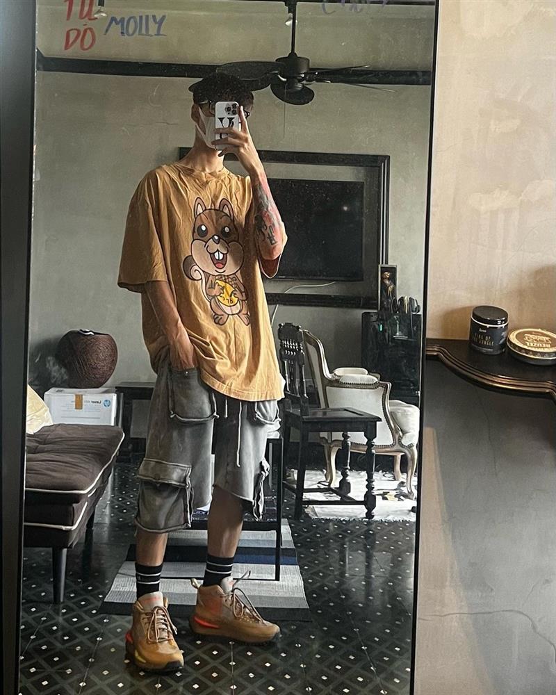 Rapper MCK có gu thời trang độc lạ, từng đi giày cao gót giá 53 triệu đồng-5