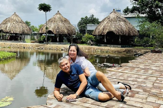 Ngưỡng mộ loạt sao Việt tình đầu cũng là tình cuối, hạnh phúc nhiều thập kỷ-10