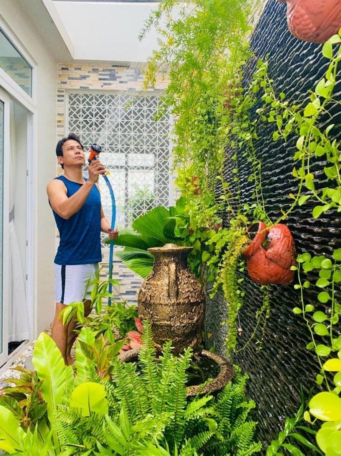 Nam thần màn ảnh Việt một thời tìm niềm vui, bình yên thú điền viên ở tuổi U50-9