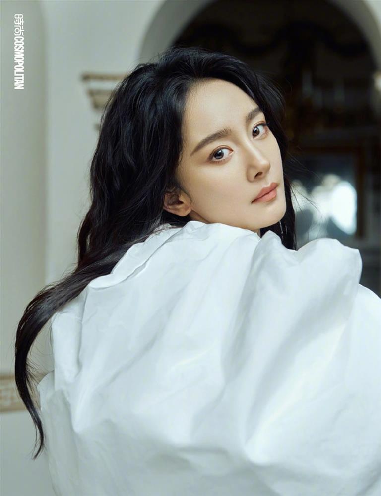 Dương Mịch và Triệu Lệ Dĩnh cùng để lộ ảnh nhan sắc thật chưa qua chỉnh sửa, ai hơn ai?-4