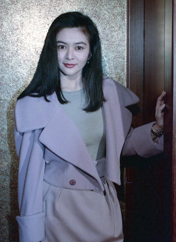 Lưu Đức Hoa từng tuyên bố muốn lấy Đệ nhất mỹ nhân Hong Kong Quan Chi Lâm làm vợ-2