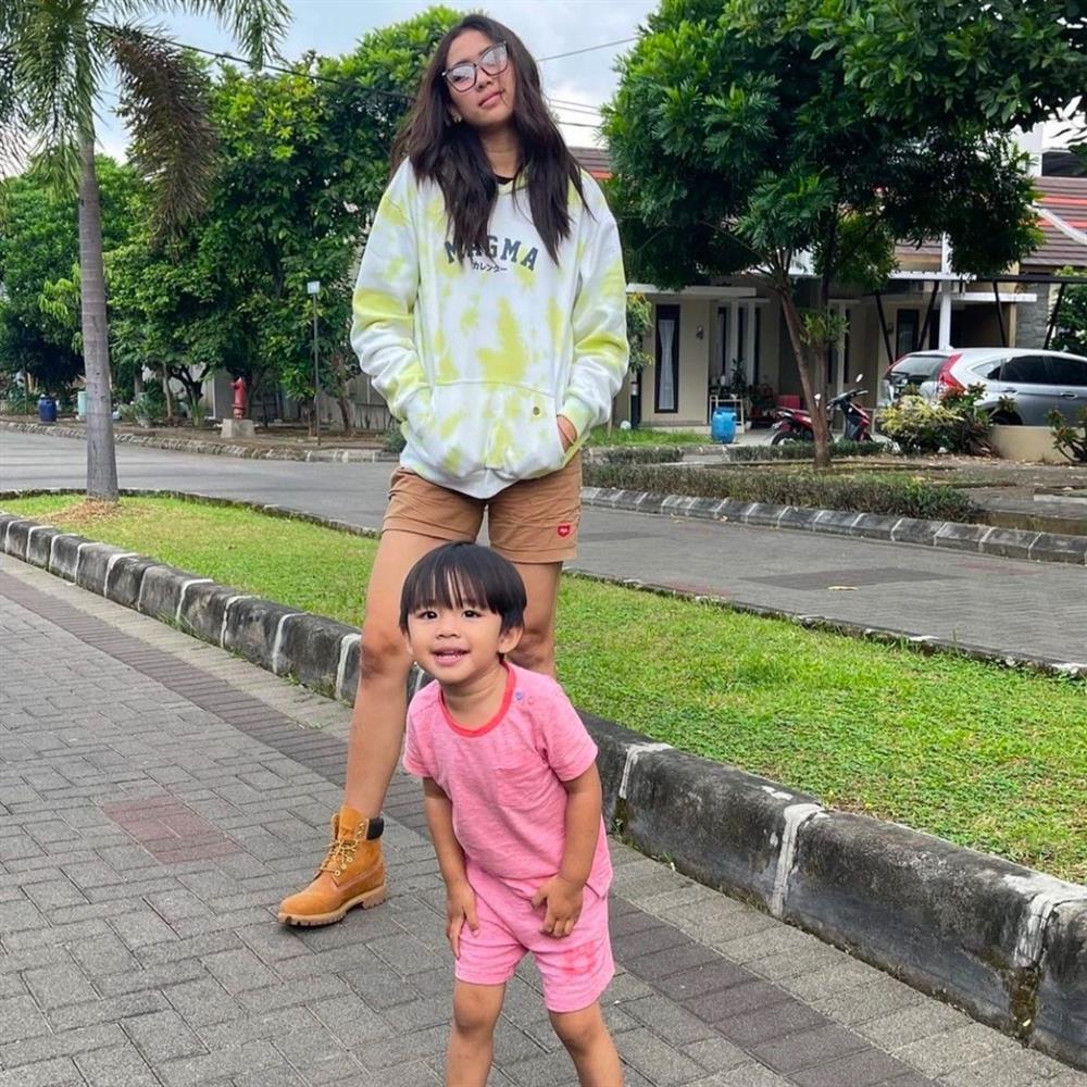 Hai hot girl thể thao gây sốt với vẻ ngoài xinh đẹp, gợi cảm-10