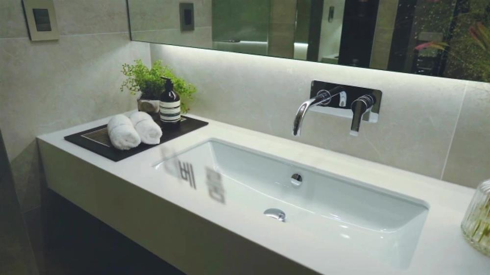 Soi căn biệt thự sang chảnh của Han So Hee tại khu nhà giàu ở Hàn Quốc-9