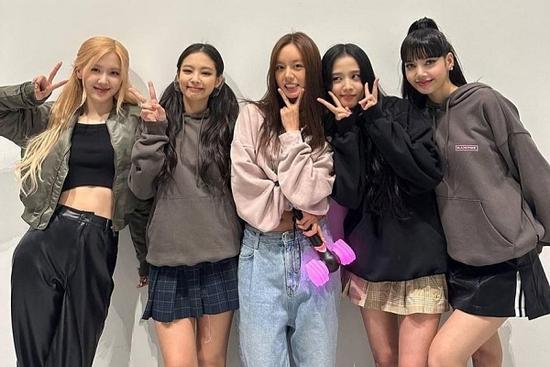 Hyeri thân thiết với BLACKPINK đến mức nào?