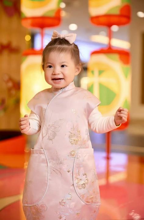 Điều ít biết về em bé Pam – ‘em bé quốc dân hot nhất mạng xã hội’-9