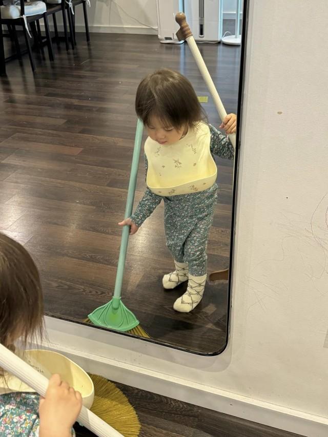 Điều ít biết về em bé Pam – ‘em bé quốc dân hot nhất mạng xã hội’-6