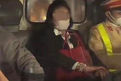 Nữ tài xế 'dính' cồn trên phố Trần Cung bị phạt thêm 11 triệu đồng