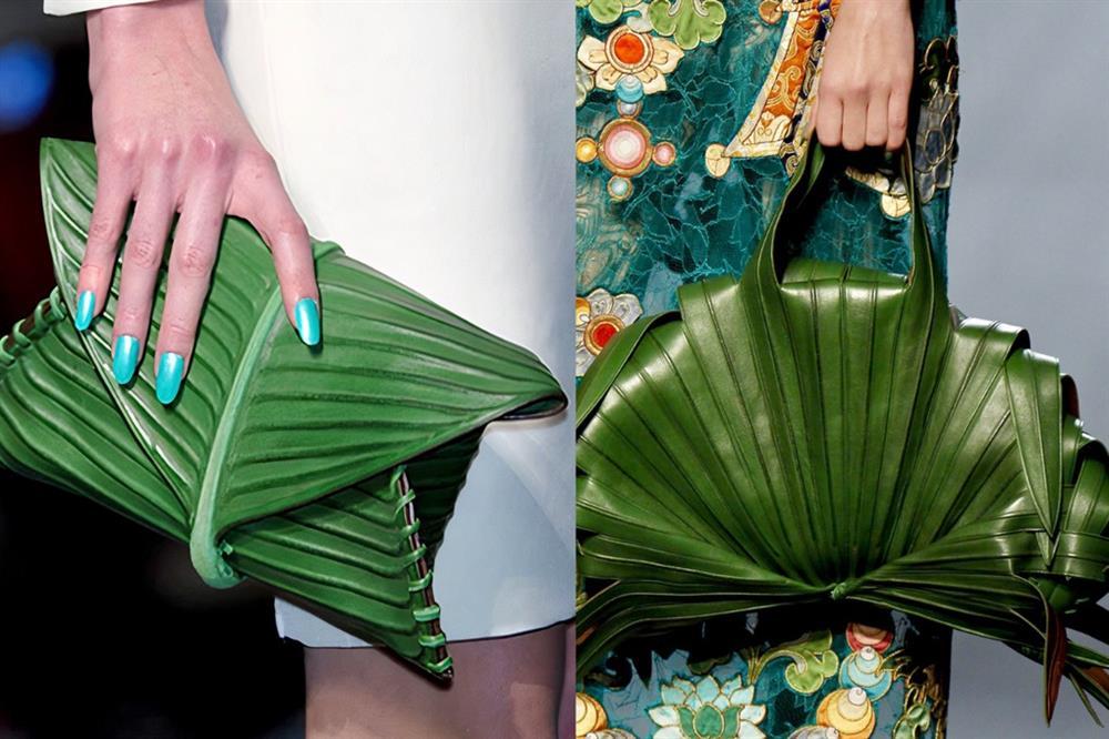 Vòng tay, túi hàng hiệu gây tranh cãi khi trông như băng dính, giấy vệ sinh-5