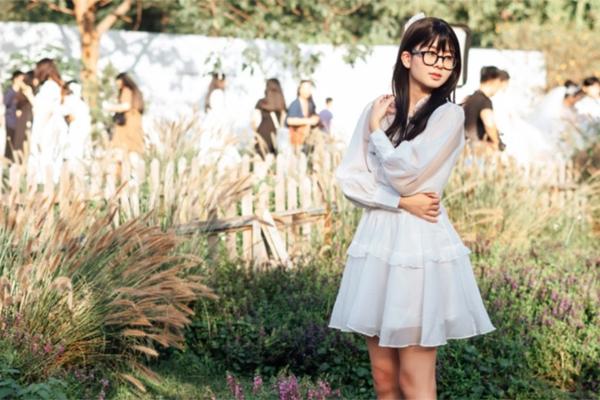 Mỹ nhân vũ trụ VFC làm mẹ đơn thân: Người tình màn ảnh của diễn viên nổi tiếng, một mình nuôi con gái trưởng thành-8