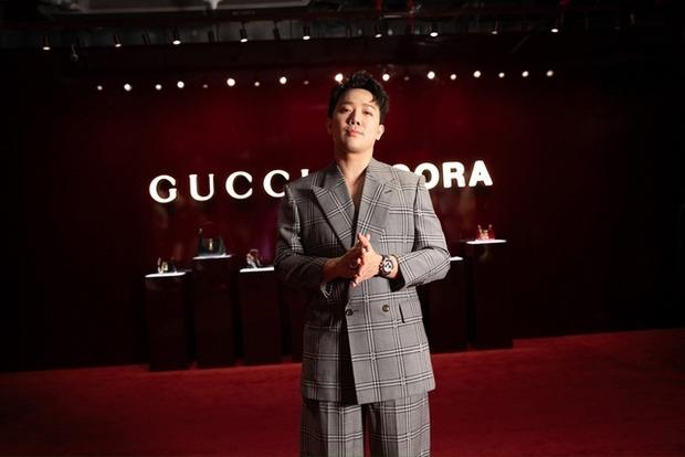 Hà Hồ - Chi Pu gây sốt khi đứng cạnh nhau, nhan sắc cam thường thế nào mà khiến netizens đổ ầm ầm?-2