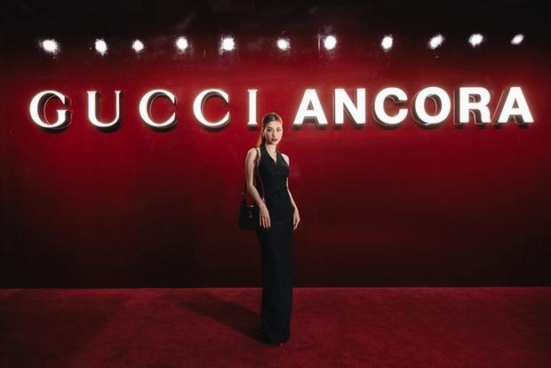 Hà Hồ - Chi Pu gây sốt khi đứng cạnh nhau, nhan sắc cam thường thế nào mà khiến netizens đổ ầm ầm?-7