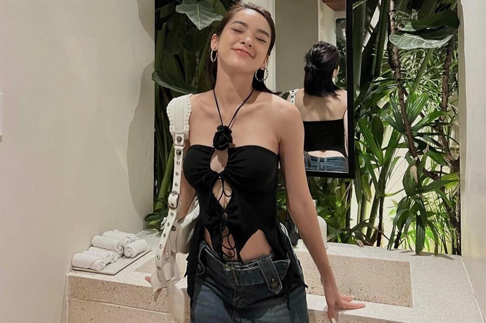 Dàn hot girl làm mẹ đơn thân nổi tiếng với vẻ ngoài xinh đẹp, quyến rũ-12