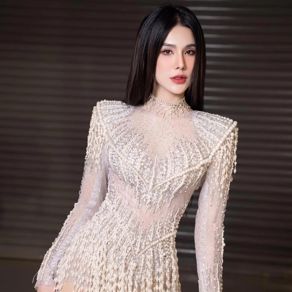 Dàn hot girl làm mẹ đơn thân nổi tiếng với vẻ ngoài xinh đẹp, quyến rũ-5