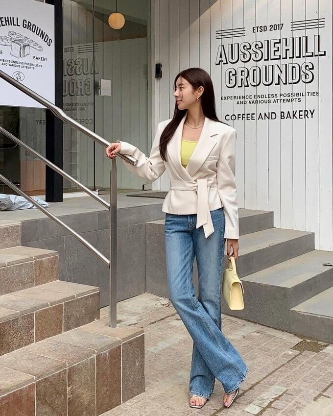 Kiểu blazer có thể diện đẹp từ Xuân sang Hè, vừa thanh lịch vừa tôn dáng-1