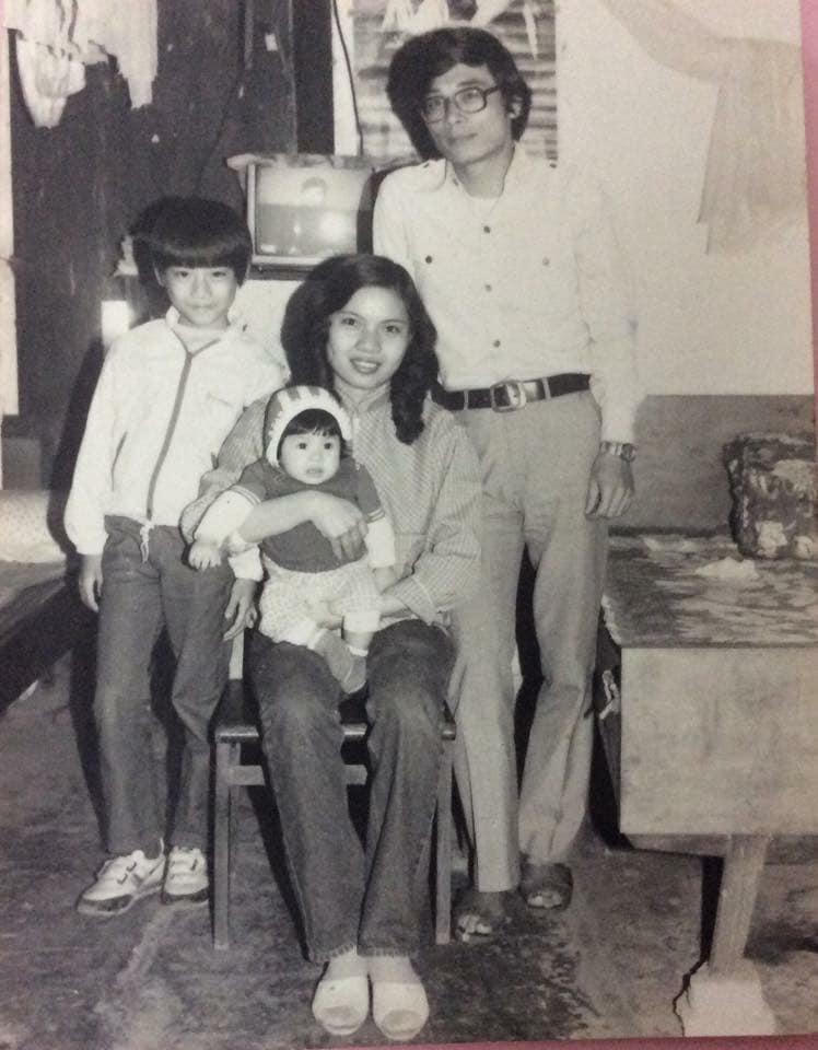 Nữ ca sĩ Việt lên tiếng chuyện mẹ ruột có bạn trai mới dù chưa ly hôn với bố-2