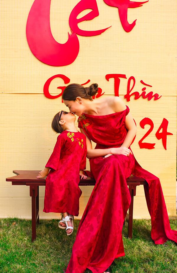 Bé Lisa chỉ nói tiếng Anh khi giao tiếp, phản ứng của Hồ Ngọc Hà ra sao?-3