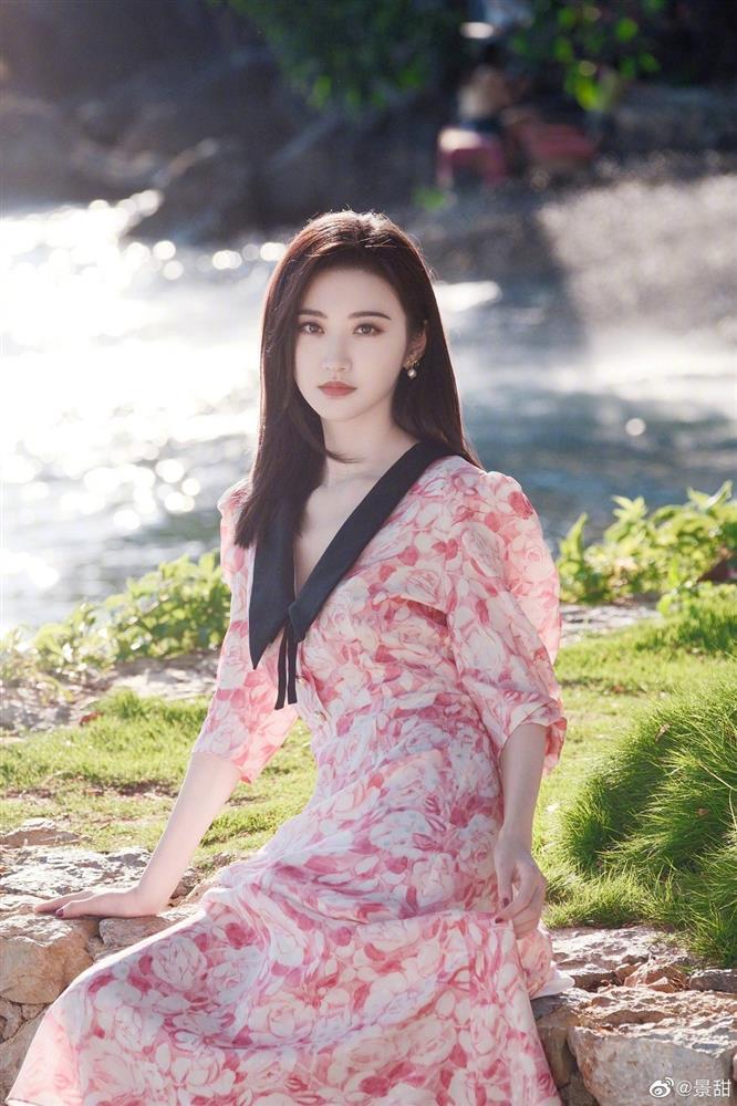 Phạm Băng Băng, Lưu Diệc Phi cũng không dìm nổi mỹ nhân này-2