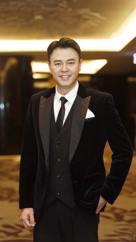 Vân Dung kể chuyện bị đánh, sợ đến không thở nổi-3