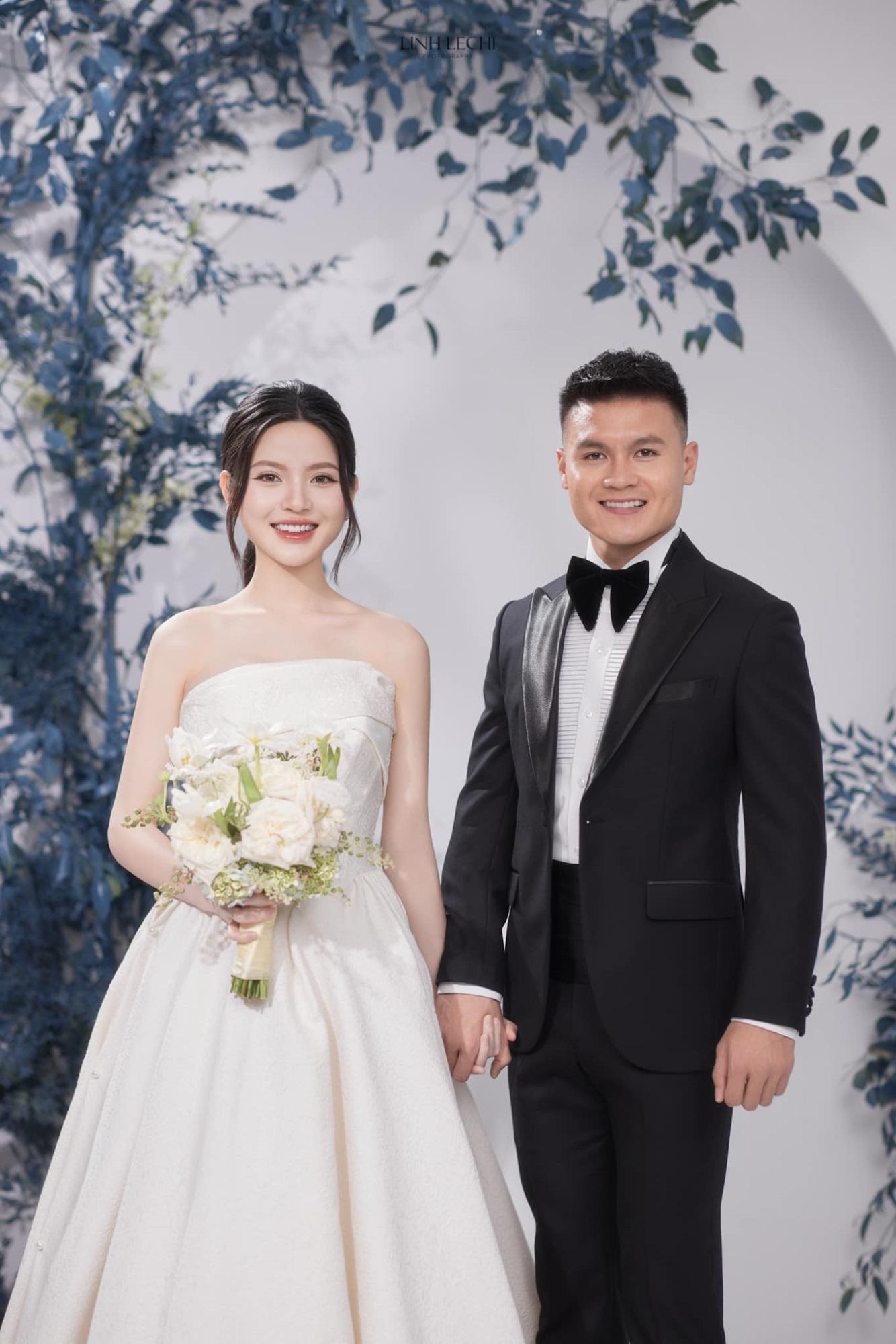 Lộ diện ảnh cưới nét căng của Quang Hải - Chu Thanh Huyền, cô dâu chi mạnh tay ở một chi tiết-1