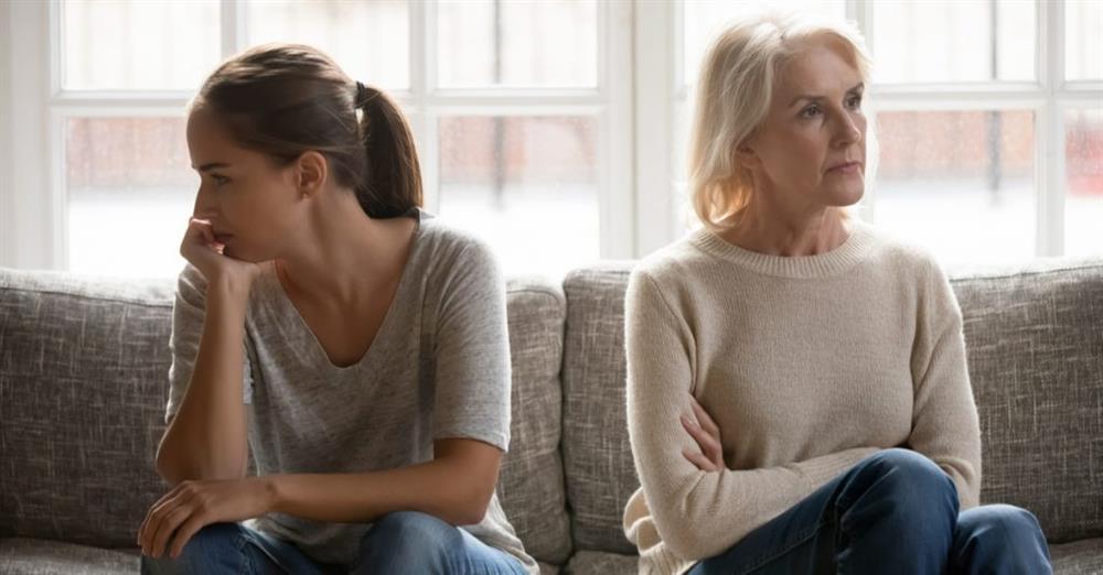 Chê con dâu kém cỏi, mẹ chồng sốc khi phát hiện sự thật về con trai-1