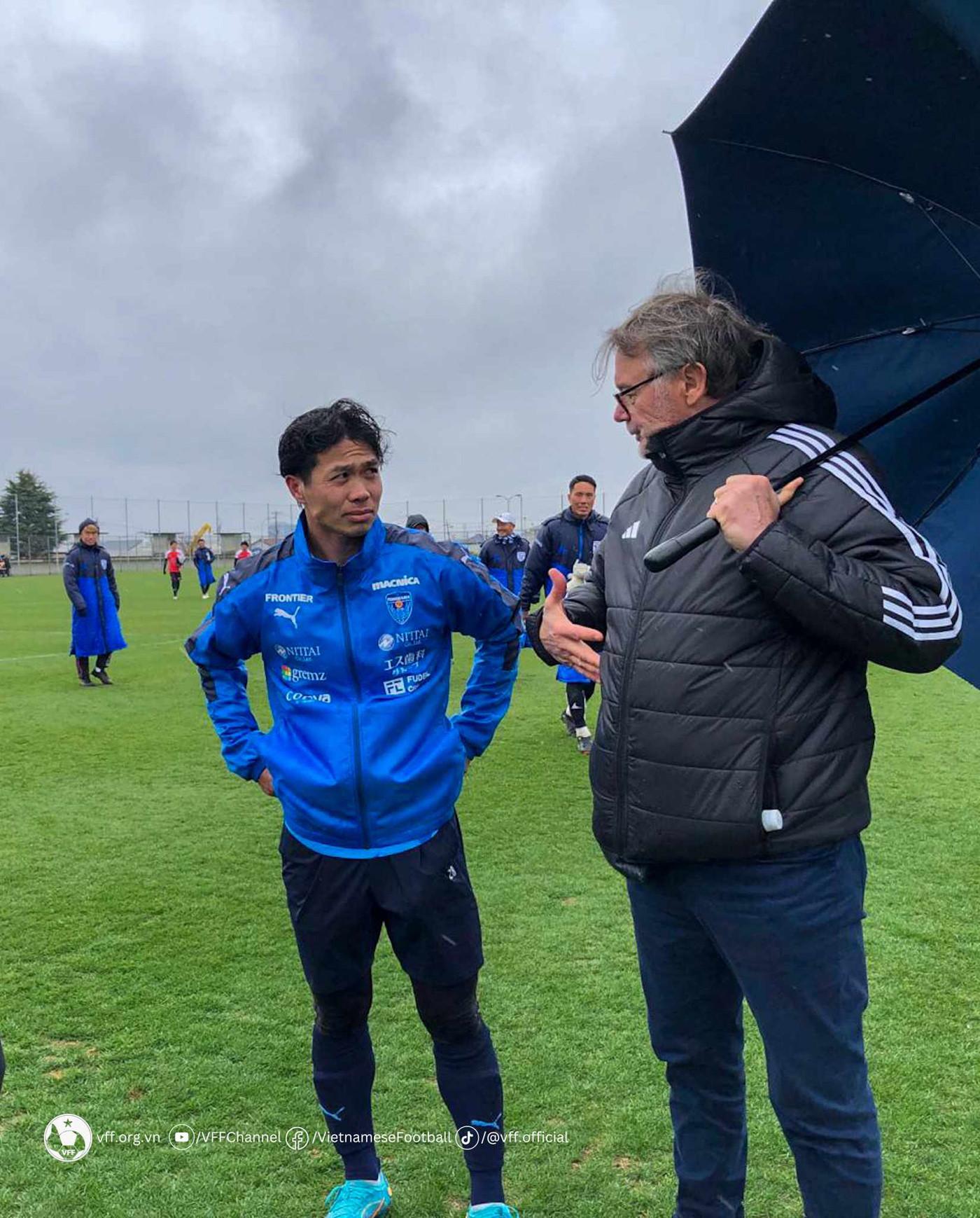 Công Phượng chấn thương: Thật, giả và vấn đề của HLV Troussier-2