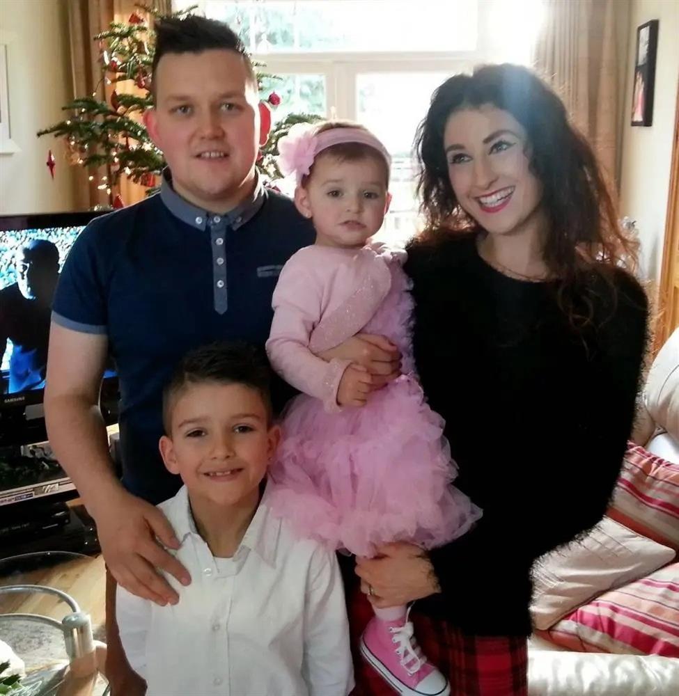 Cậu bé khỏe nhất thế giới gây sốt 10 năm trước giờ ra sao?-3