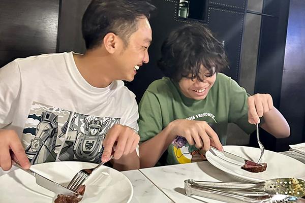 Subeo, con trai Cường Đô la - Hồ Ngọc Hà: 14 tuổi lớn phổng phao với chiều cao vượt cả bố-5