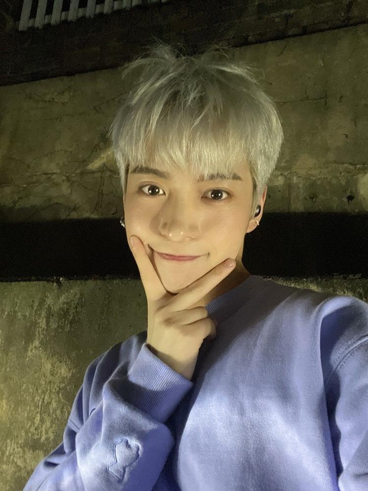 Nam idol bị tố tấn công tình dục cựu CEO là ai?-2