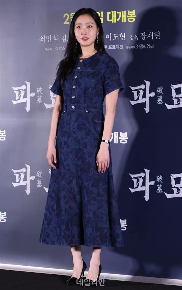 Nàng thơ 18+ trong bộ phim đang thu hơn 100 tỷ đồng ở rạp Việt-5