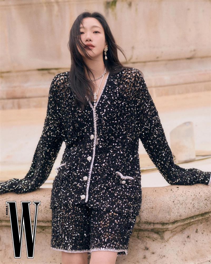 Nàng thơ 18+ trong bộ phim đang thu hơn 100 tỷ đồng ở rạp Việt-17