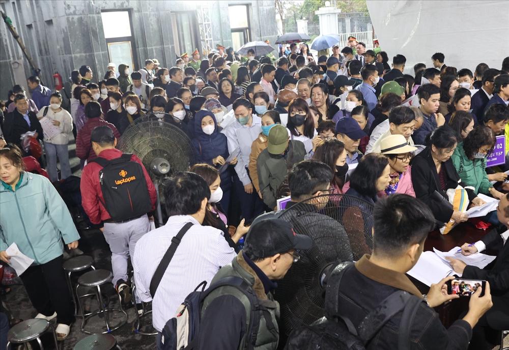 Các nhà đầu tư mua trái phiếu của Tân Hoàng Minh mong được nhận lại tiền-2