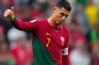 Vì sao Messi và C.Ronaldo cùng bị gạch tên khỏi đội tuyển quốc gia?