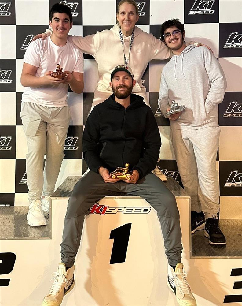 Mắc bệnh nan y, Celine Dion xuất hiện bên 3 con trai và nói điều bất ngờ-1